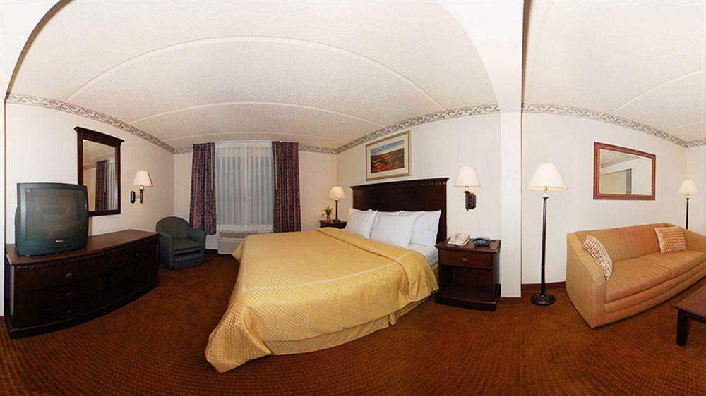 Comfort Suites Austin Airport Kültér fotó